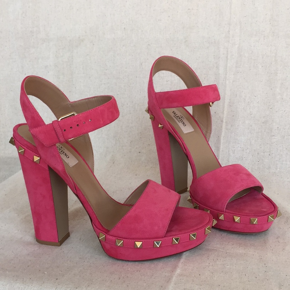 🆕NWT♥️💎VALENTINO ROCKSTUDS💎♥️SIZE 38.5